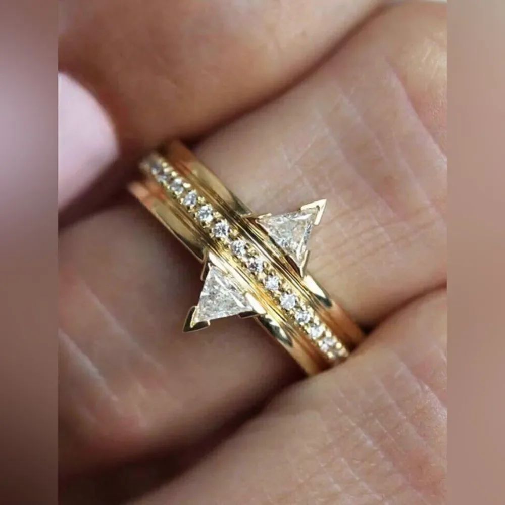 diamond ring A685